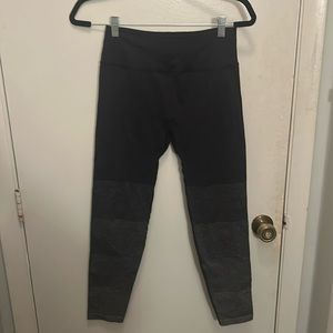 Lululemon Silver and Black ombré leggings